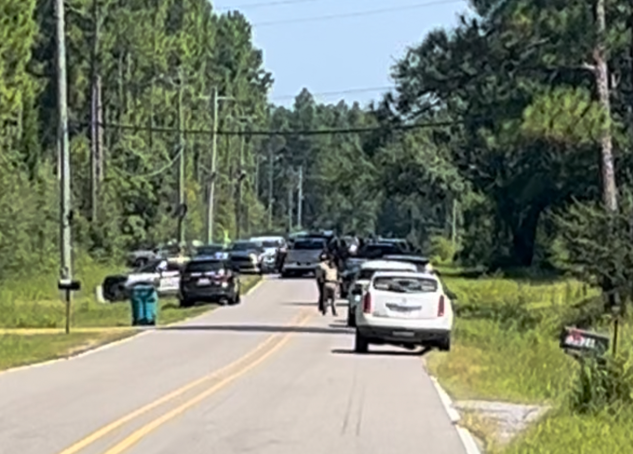 Jackson County deputies end standoff in Vancleave - WXXV News 25