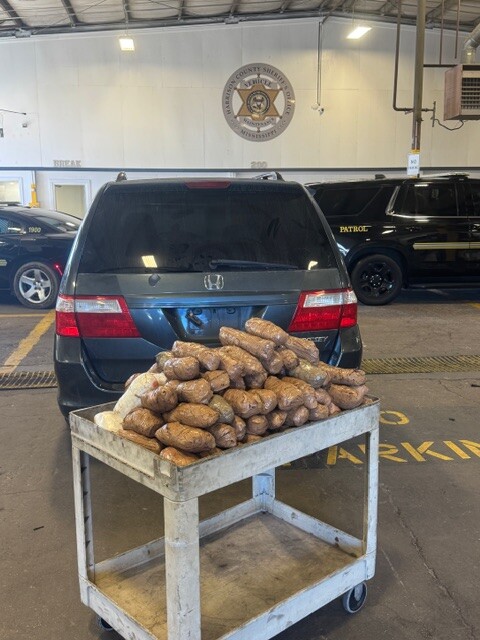 Traffic stop on I-10 leads to seizure of 123 pounds of methamphetamine ...